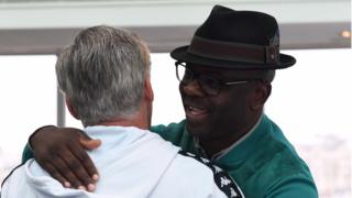 Lilian Thuram invité à ne pas créer un monde avec les "Blancs" d'un côté et les "Noirs" de l'autre