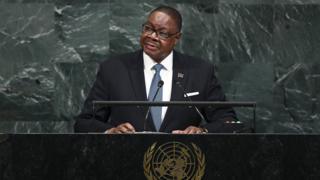 Malavi Devlet Başkanı Peter Mutharika, saldırıların gerçekleştiği bölgeleri ziyaret ederek cinayetleri aydınlatma sözü verdi