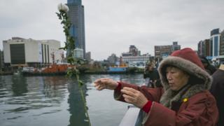 基隆港在3月8日舉行儀式紀念死難者。當時國民政府軍隊將平民互相捆綁後射殺投入港中。