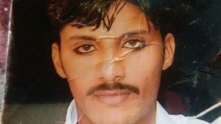 muddo sanad ah , Mudasir ayaa waxaa loo haystay in uu ahaa ninkii dilka gaystay