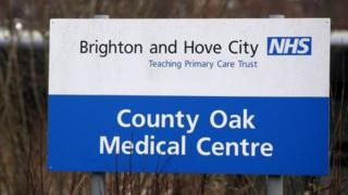 Trung tâm y tế County Oak của thành phố Brighton