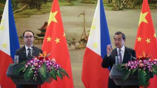 Ông Vương Nghị nói ca ngợi về tăng trưởng về mậu dịch và nỗ lực giải quyết bất đồng trong quan hệ hai nước tại Biển Đông