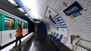 Метро в Парижі
