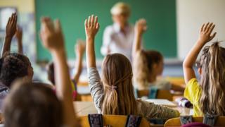 Niños en clase