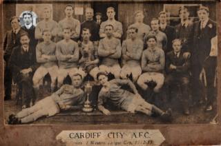 Том Виттс в составе команды Кардифф Сити в 1913 году