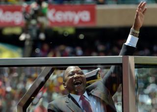 Prezida wa Kenya Uhuru Kenyatta ku munsi wo kumwimika itariki 28/11/2017