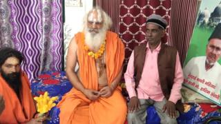 महंत सत्येंद्र दास और इक़बाल अंसारी
