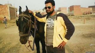 ਗੋਪੀ ਪਾਰਿਆ