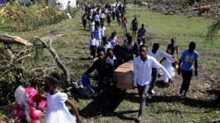 Igihugu ca Haiti kiracashingura abitavye Imana ariko abasigaye bakeneye imfashanyo zihutirwa