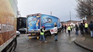 Allied Bakeries workers on a picket line.