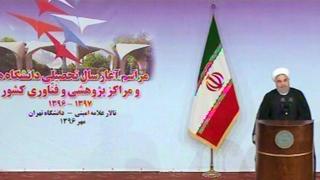 حسن روحانی می گوید هیچ کس نمی تواند دستاوردهای مذاکرات هسته ای را از ایران بگیرد