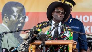 Le Zimbabwe a accédé à l'indépendance en 1980, mais Robert Mugabe voue toujours aux gémonies l'ancienne puissance coloniale, la Grande-Bretagne