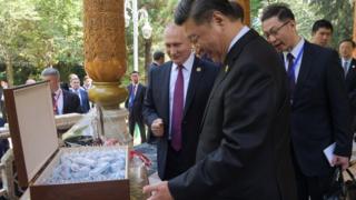Путин и Си Цзиньпин на саммите Совещания по взаимодействию и мерам доверия в Ази