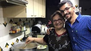 मुनफ कपाडिया आणि नफिसा कपाडिया