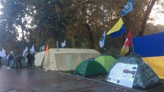 палатки