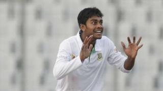 বাংলাদেশী স্পিনার মেহেদী হাসান মিরাজ