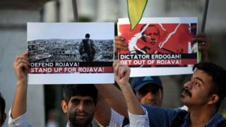 Atina'da Türkiye'nin Suriye operasyonuna karşı protesto düzenlendi