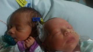 Darla y Delanie