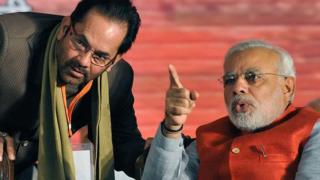 பிரதமர் நரேந்திர மோதியுடன் முக்தர் அப்பாஸ் நக்வி