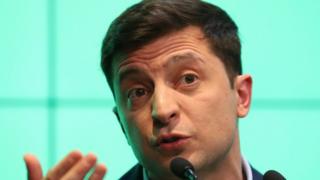 Volodymyr Zelensky yasezeranyije guhangana na ruswa n'icyenewabo
