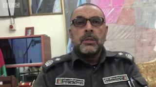 د کندهار د امنیت امر رحمت الله اطرافي وايي، د معروف ولسوالۍ د اداري مرکز د لېږد غوښتنه له څه مودې راهیسې په کابل کې تر څېړنې لاندې ده: