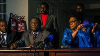 Wanasiasa hao wameungana dhidi ya Rais Mugabe
