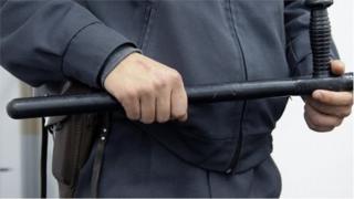 "Кыргызстанда милиция бөлүмүнө түшкөн ар бир үчүнчү адам кыйноолорго тушугат"