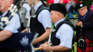 Pipe bands