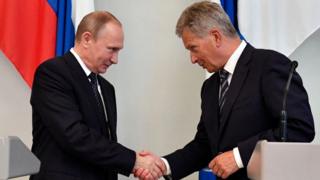 Президент России Владимир Путин и его финский коллега Саули Ниинистё