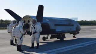 La nave OTV-4 a minutos de haber aterrizado.