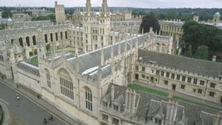 Oxford Üniversitesi