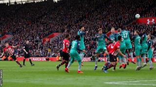 James Ward-Prowse niwe yinjije igitinso ca kabiri cahaye intsinzi Southampton