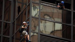 Escalador en la Torre Trump