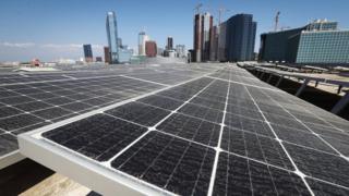Солнечные панели установлены в Лос-Анджелесе