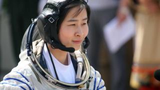 Astronot