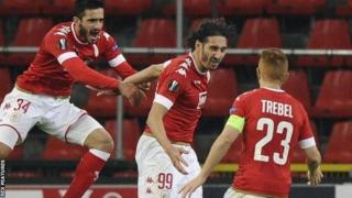 الجزائري بلوفضيل