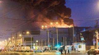 Столб огня над ТЦ
