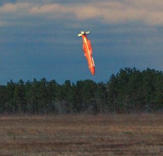 MOAB බෝම්බය පරීක්ෂණ අවස්ථාවකදී පතිතවීමක්