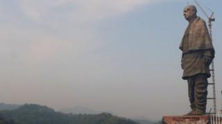 'ஸ்டேட்டுக்கே ஓப்பி யூனிட்டி' பலகை: உண்மையா, பொய்யா?