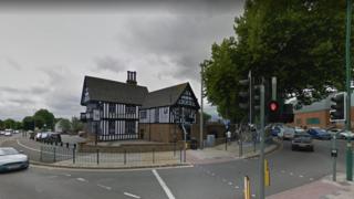 The Black Horse pub in Northfield