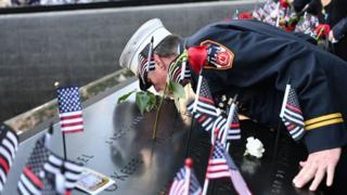 9/11 anniversary: Emotional tributes paid to lives lost - BBC News