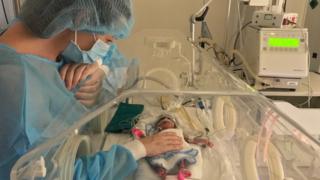 Jessica Jones with Aurelia Duenas Jones in hospital