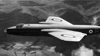 реактивный бомбардировщик English Electric Canberra