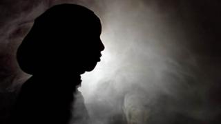 "عذبوني واغتصبوني" : قصة احتجاز لاجئة صومالية في ليبيا