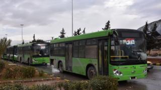 Amabisi ya mbere atwaye abari mu buseruko bwa Aleppo yagiye