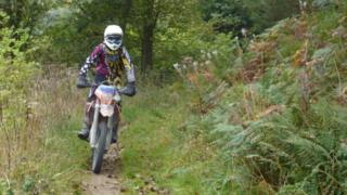 Motor-baidhseagal far-rathaid