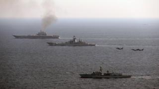 "Адмірал Кузнєцов" проходить через Англійський канал на шляху із Сирії до Росії.