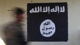 این سه فرانسوی به دلیل عضویت در داعش مجرم شناخته شدند