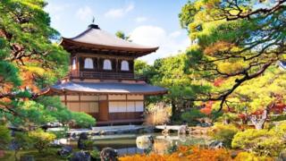 日本京都佛教禅宗银阁寺(图片来源:Sean Pavone/Alamy)