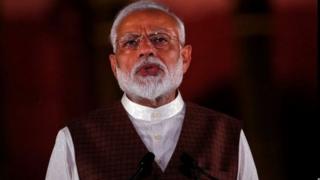 मोदी